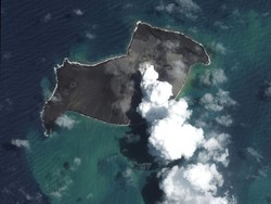 Letusan Gunung Berapi Tonga Menyembur Hingga Ketinggian 58 Km