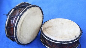 7 Alat Musik Betawi, Kegunaan, dan Cara Memainkannya