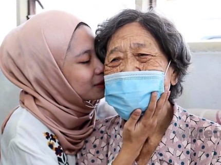 Haru, Ibu Angkat Beda Agama Besarkan Rohana dengan Ajaran Islam