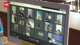 VIDEO: 1 Siswa Positif Covid-19, SMAN 22 Surabaya Hentikan PTM