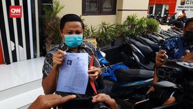 VIDEO: Santri Halangi Polisi Yang Akan Tangkap Pelaku Pencabulan