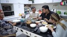 Ivan Gunawan datangi rumah Ayu Ting Ting makan bareng Ayah Rojak dan Umi Kalsum dipanggil calon mantu&period; Yuk intip momennya&excl;