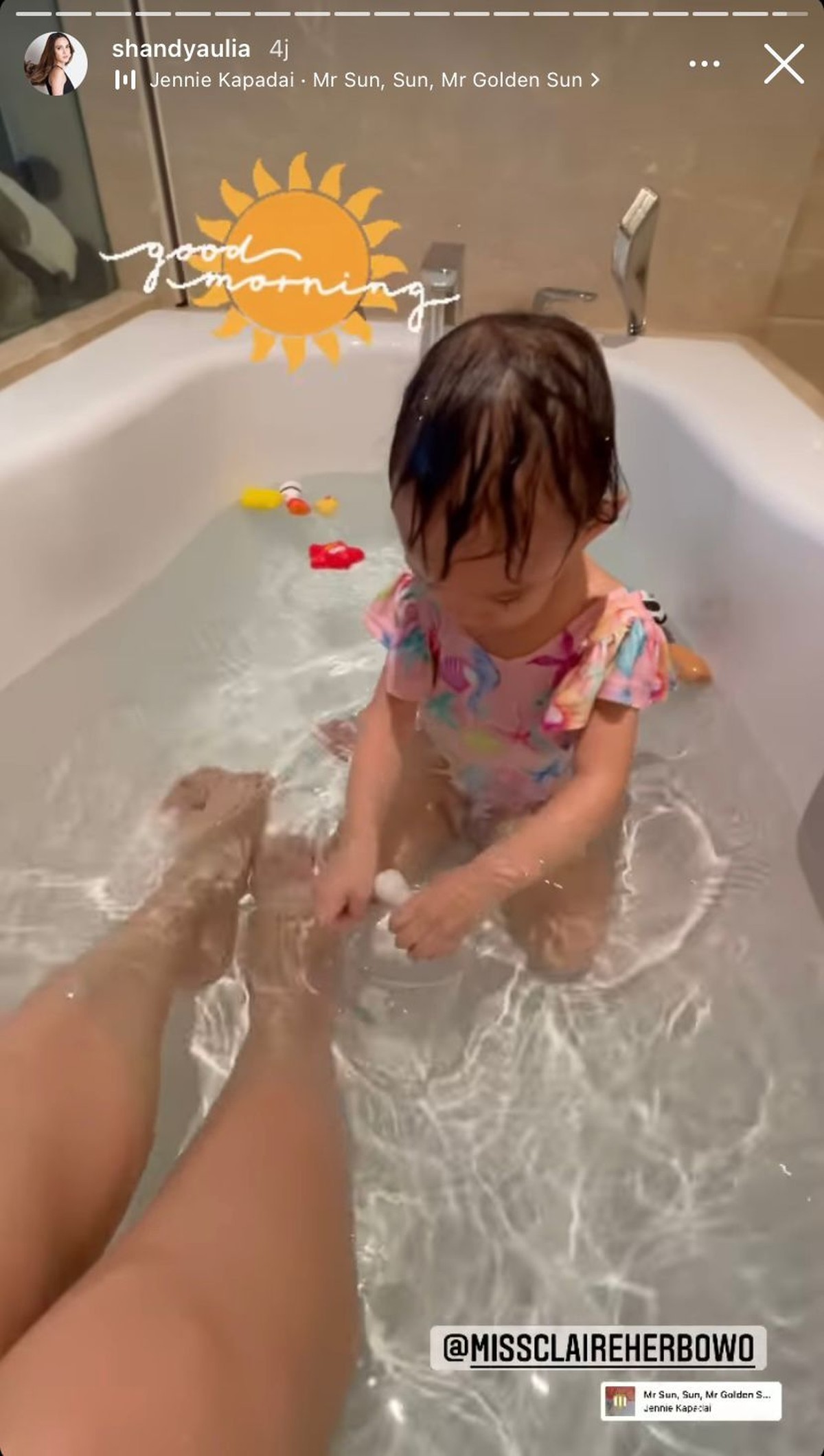 Shandy Aulia dan keluarga baru saja menyelesaikan liburan mereka di Amerika dan jalani karantina&period; Yuk intip potretnya&excl;