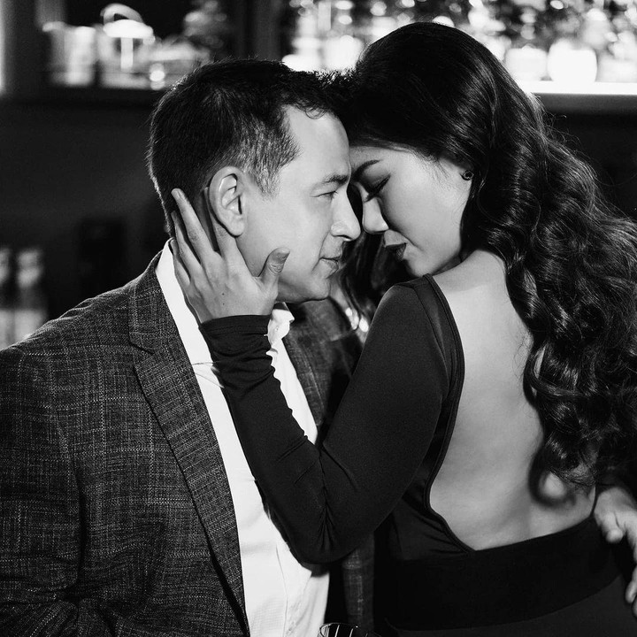 <p>Ari Wibowo dan Inge Anugrah selalu tampil mesra di berbagai unggahan mereka di media sosial. Tak jarang, keduanya disebut <em>couple goals</em> dan membuat warganet iri. (Foto: Instagram @inge_anugrah)</p>