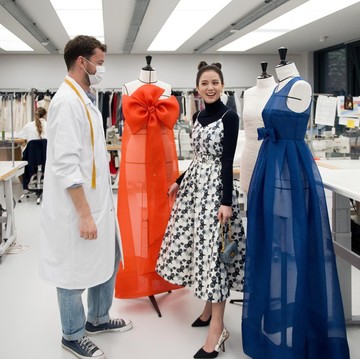 Melihat Kembali Keseruan Jisoo BLACKPINK Ketika Mengunjungi Dior saat Paris Fashion Week