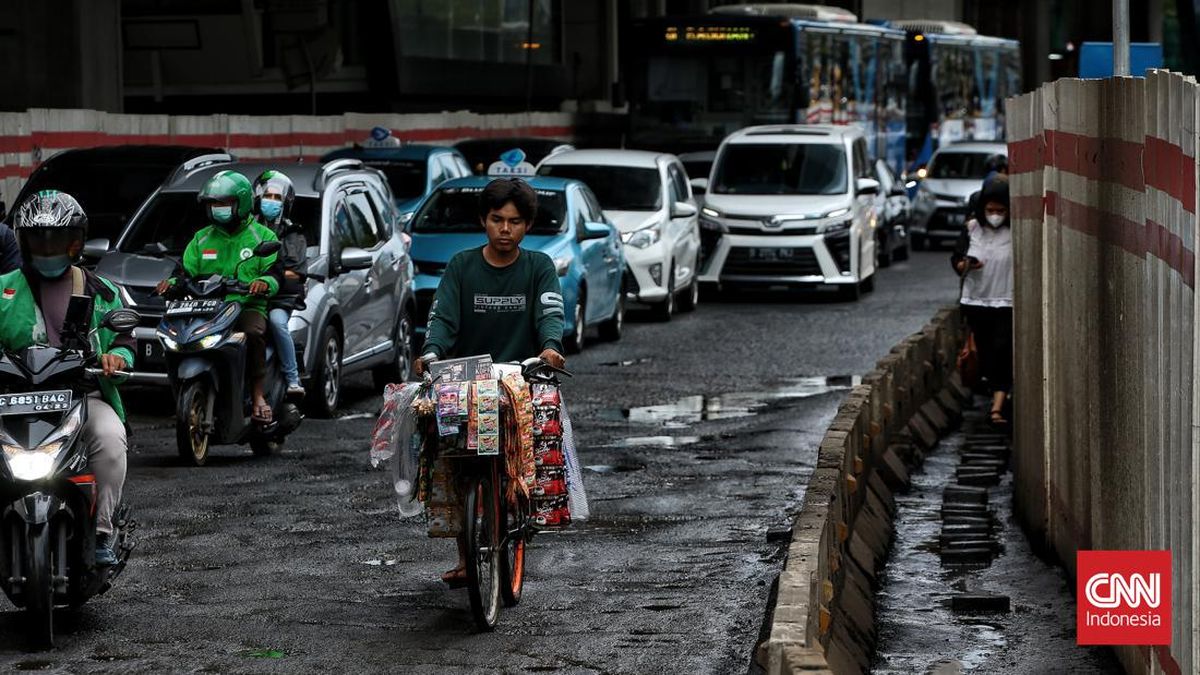 1.383 Jalan Berlubang Jakarta Ditambal, Pendataan Masih Berlanjut