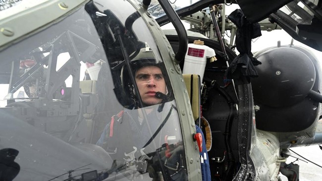Rusia mengirimkan pasukan ke perbatasan Ukraina. Manuver militer Rusia itu membuat Amerika Serikat khawatir.