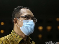 Chat WA Tinggal Ngurus Antar Hakim Itong Dipenjara 5 Tahun