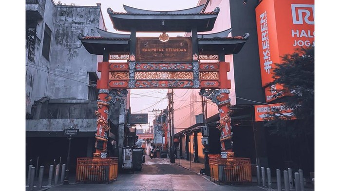 Ada Chinatown di Tengah-tengah Malioboro, Simak Lebih Dekat Indahnya Potret Kampung Ketandan yang Ada di Jogja!