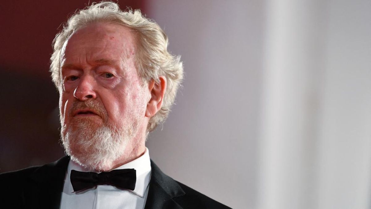 Ridley Scott Tunda Garap Biopik Bee Gees Gegara Kontrak