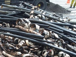 Temuan Kulit Kabel di Gorong-gorong Kemayoran Diduga Bekas Curian