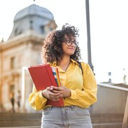 5 Tips Jitu Jadi Mahasiswa Kaya Raya, Cukup Terapkan Deretan Hal Ini Secepatnya!