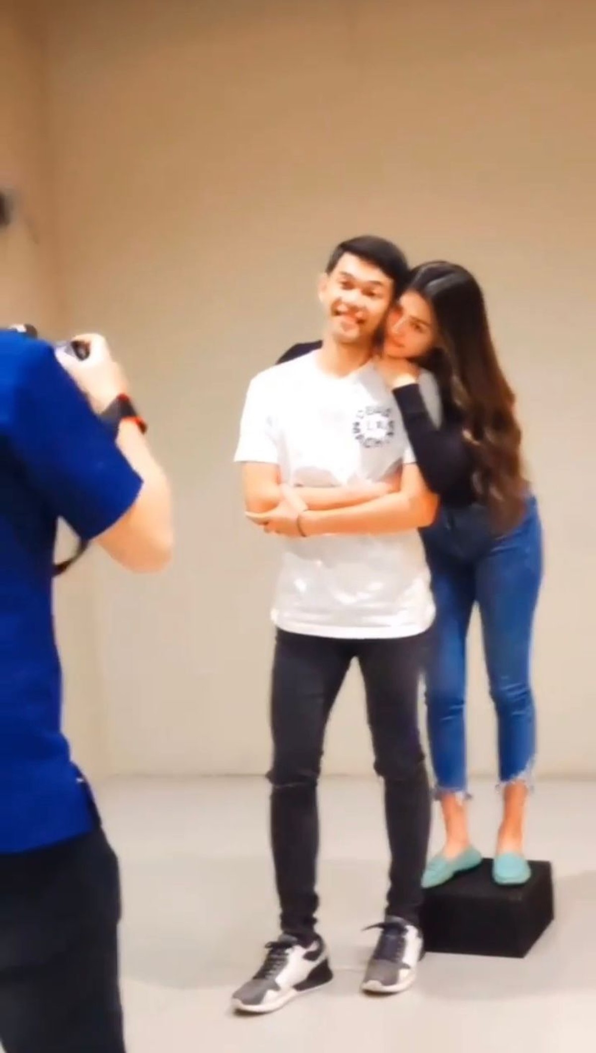 7 Potret Susan Sameh & Fajar Alfian Pebulutangkis