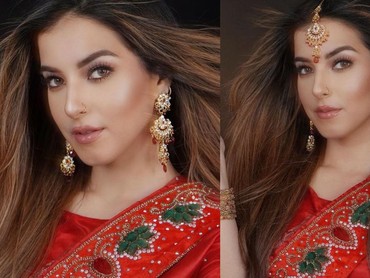 img-title 7 Detail Penampilan Tasya Farasya Make Up Ala Katrina Kaif Aktris Bollywood