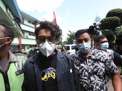 Menunggu Klarifikasi Ardhito Pramono Ada Video Syur Mirip Dirinya