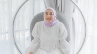 <p>Fitri Tropica mengumumkan kehamilan anak keduanya pada akhir tahun lalu. Sebelumnya dari pernikahan dengan Irvan Hanafi, Fitri Tropica telah dikaruniai seorang anak perempuan bernama Sada Amina Hanara. (Foto: Instagram @fitrop)</p>