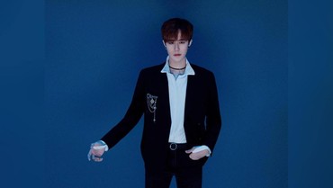 img-title Bergaya & Menari ala J-Hope BTS di Kelas, Dosen Tampan Banjir Pujian