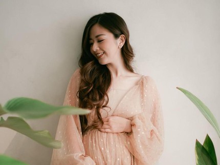 7 Potret Cantiknya Franda saat Hamil Anak Kedua, Dipuji Makin Glowing