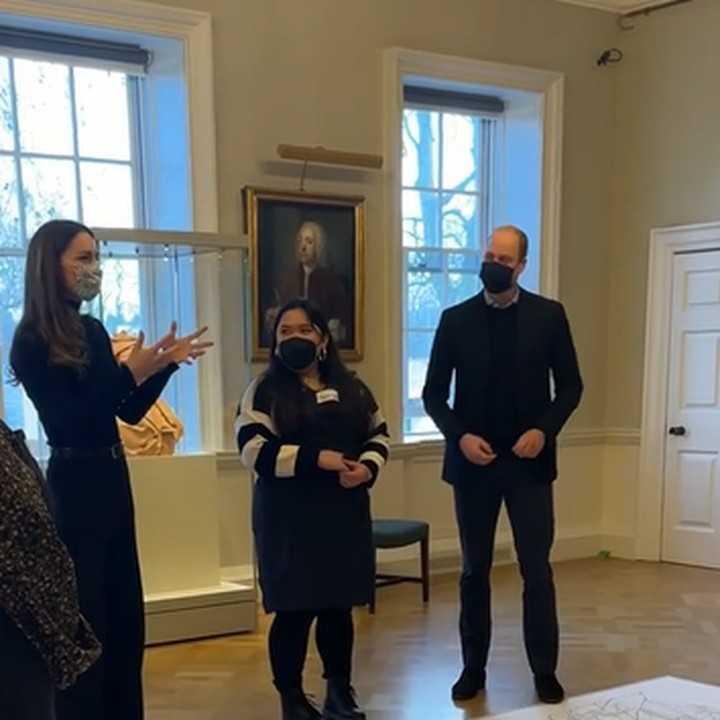 <p>Istri Pangeran William itu tampil dengan model dan warna rambut baru, lho. (Foto: Instagram @dukeandduchessofcambridge)</p>