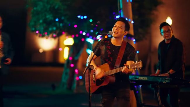 Lirik Lagu Menghapus Jejakmu - NOAH