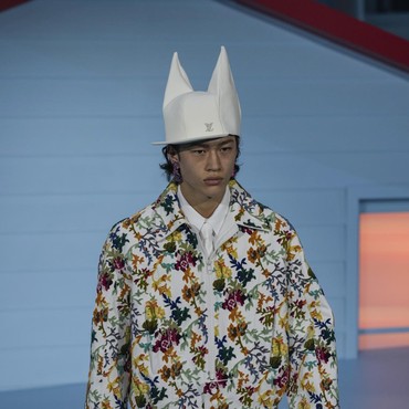 Louis Vuitton Tampilkan Karya Terakhir Virgil Abloh di Paris