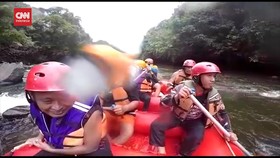 VIDEO: Cobain Deh Dasyatnya Jeram di Rian Parangek Pontianak
