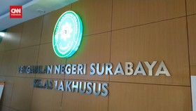 VIDEO: MA Berhentikan Sementara Hakim Dan Panitera PN Surabaya