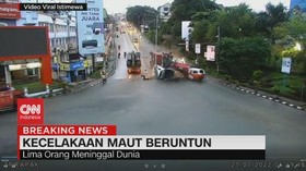 VIDEO: Kecelakaan Maut Beruntun, Truk Tabrak Antrean Kendaraan