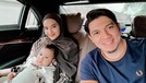 Irwansyah dan Zaskia Sungkar telah 11 tahun mengarungi bahtera rumah tangga&comma; mereka pun merayakannya sambil dinner romantis&period; Yuk intip&excl;
