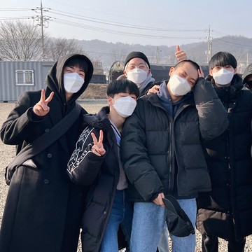 img-title 5 Anggota Menjalani Wajib Militer Bersamaan, Yuk Kenalan dengan Boy Group ONF!