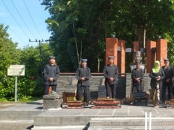 Melihat Lebih Dekat Masyarakat Samin di Bojonegoro