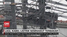 VIDEO: Lagi, Kabel Listrik Semrawut Terbakar
