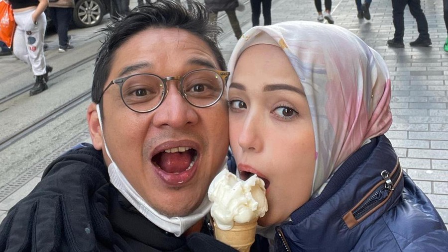 Pasha Ungu Pasha Ungu