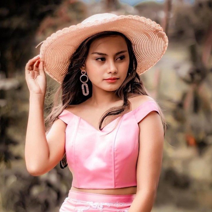 <p>Wajah Rita yang cantik juga mencuri banyak orang. Hal itu membuatnya bisa terjun ke dunia hiburan sebagai seorang model. Ia pun menjelma menjadi wanita cantik. (Foto: Instagram @itsritagaviola)</p>