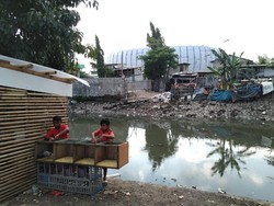 Cerita Warga Kampung Dekat JIS saat Didatangi Giring Lalu Nyanyi Bareng