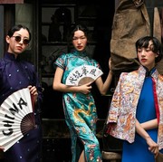 4 Fakta Menarik Tentang Cheongsam, Pakaian Khas untuk Merayakan Imlek