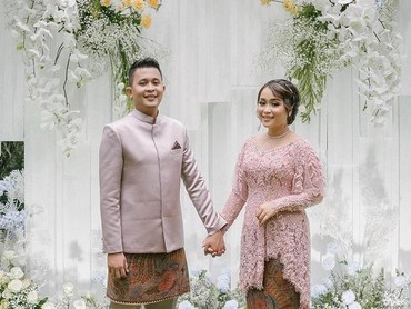 MUA Adik Ayu Ting Ting Bocorkan Makeup Pernikahan, Jadi Tren 2022?