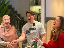 Pertemuan Irwansyah, Zaskia Sungkar dan Acha Septriasa: Masa Lalu dan Masa Kini