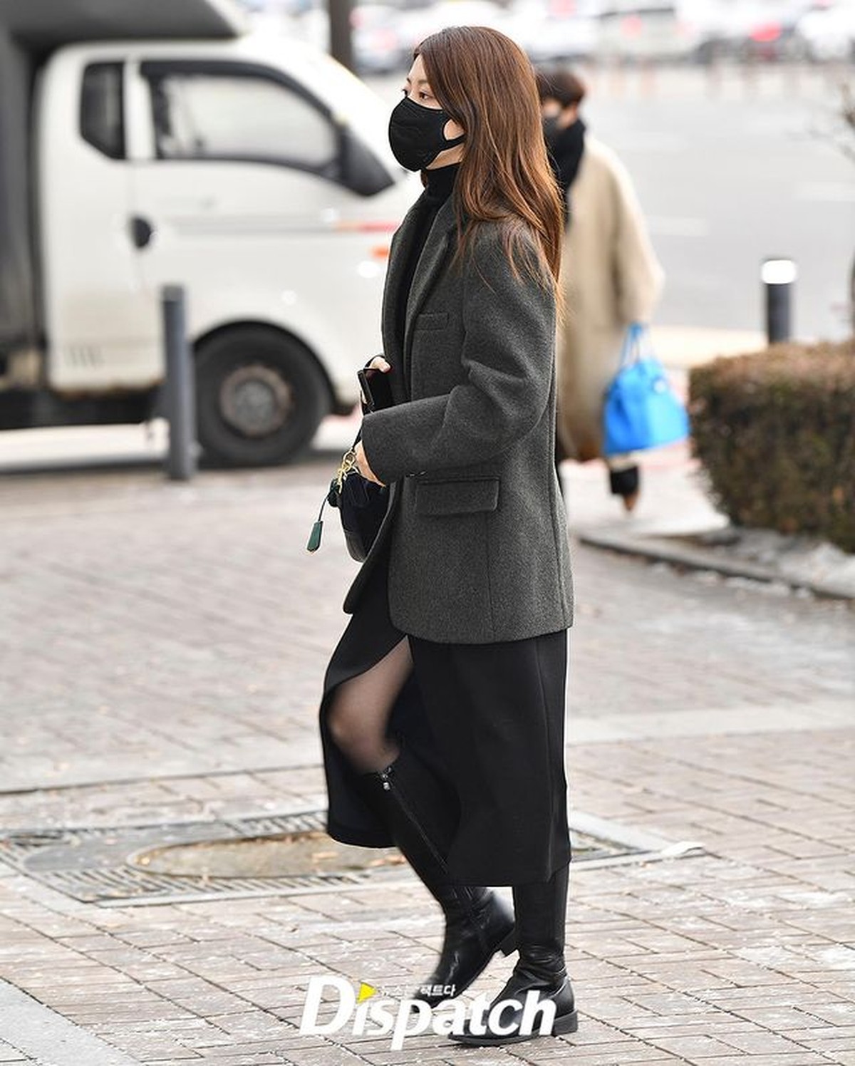 Pernikahan Park Shin Hye dan Choi Tae Joon dihadiri sejumlah bintang Korea ternama&comma; salah satunya Lee Min Hoo&period; Yuk intip&excl;