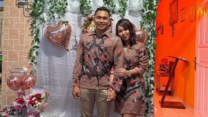 7 Fakta Menarik Aprilio Manganang, Sempat Viral Ganti Kelamin Kini Resmi Tunangan