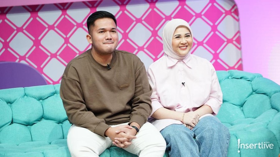 Kesha Ratuliu dan Adhi Permana