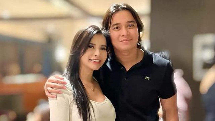Billy Syahputra baru-baru ini dekat dengan Maria Vania sering ngonten saat olahraga bareng bikin netizen iri. Yuk intip potretnya!