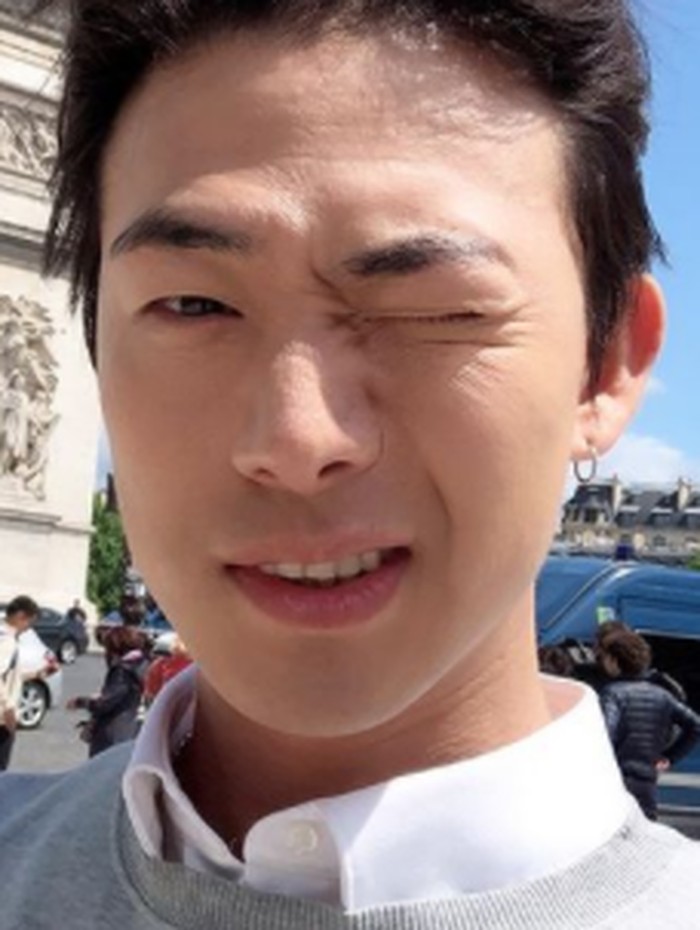 Nama Cha Hyun Seung belum lama ini menjadi sorotan karena kemunculannya sebagai peserta baru dalam dating show Single's Inferno yang tayang di Netflix./ foto: instagram.com/502bright