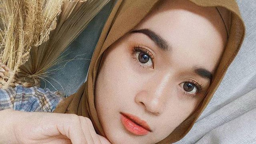 Penampilan Terbaru Ririe Fairuz