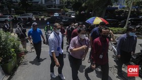 Omicron BA Bikin Netizen Resah, Minta Putin Matikan Virus Pakai Nuklir