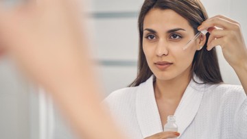 6 MANFAAT MENGGUNAKAN SERUM WAJAH