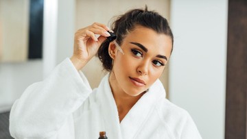REKOMENDASI SERUM LAINNYA: AVOSKIN DAN SOMETHINC