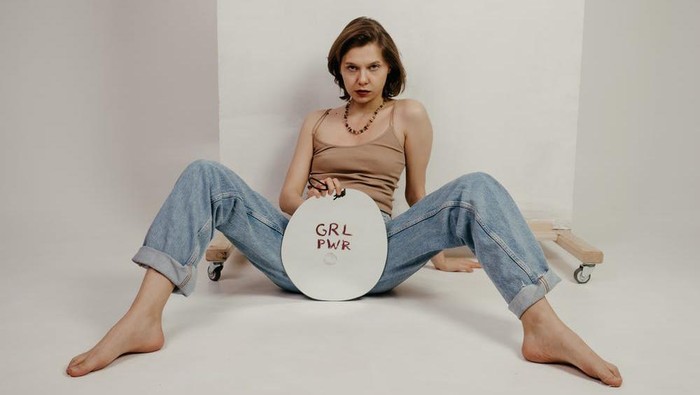 5 Tips Agar Hidup Tetap Waras di Musim Aquarius yang Terkenal Rebel Ini