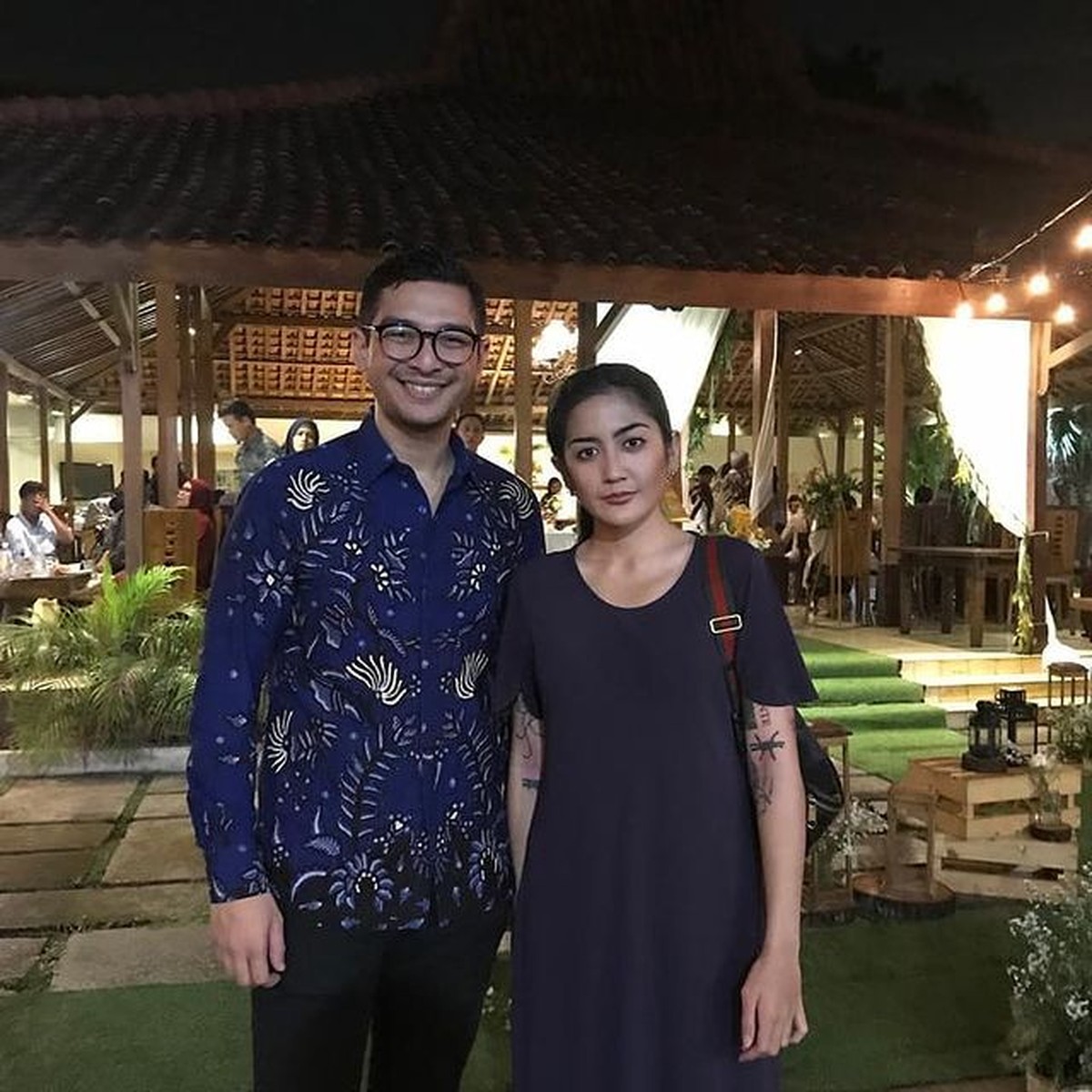 Melkior Mirari anak bungsu Nurul Arifin kini jadi anak tunggal setelah kepergian sang kakak&period; Yuk intip potretnya&excl;