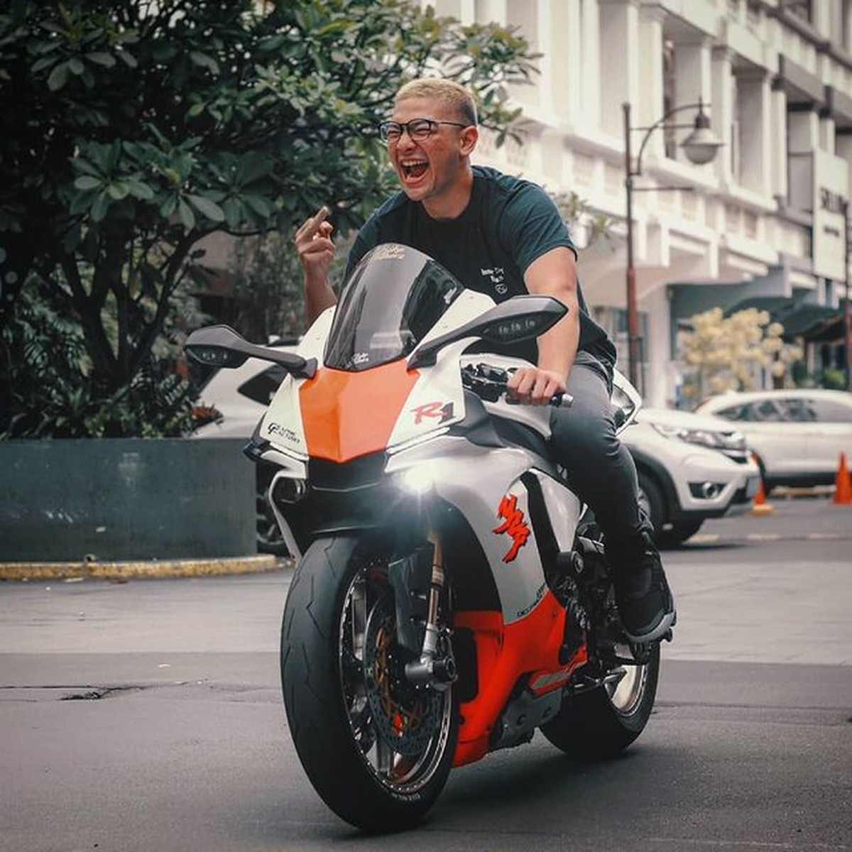 Melkior Mirari anak bungsu Nurul Arifin kini jadi anak tunggal setelah kepergian sang kakak&period; Yuk intip potretnya&excl;